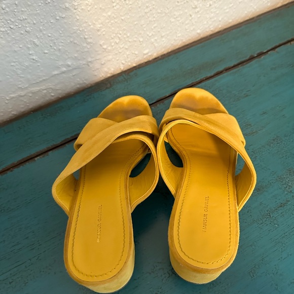 Mansur Gavriel Suede Crossover Sandals
Size: EU 37 (Approx. US 7) Regular (M, B) - Picture 2 of 4